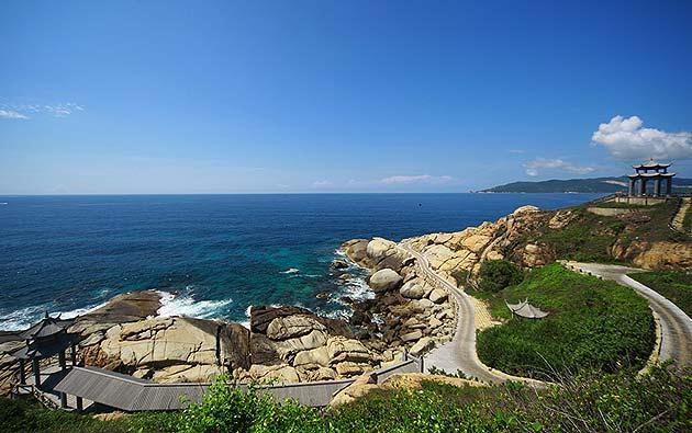 海南省教育厅：2024年计划培育新增优质学位10万个，有效满足人民群众对在家门口“上好学”的期待